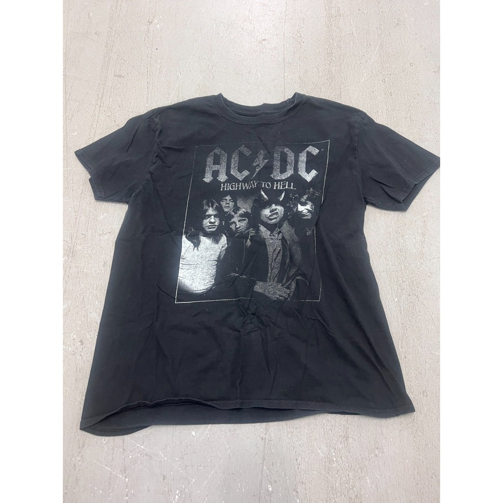 AC DC Highway To Hell T-Shirt Mens L Black Graphic 100% Cotton Short Sleeve Rock